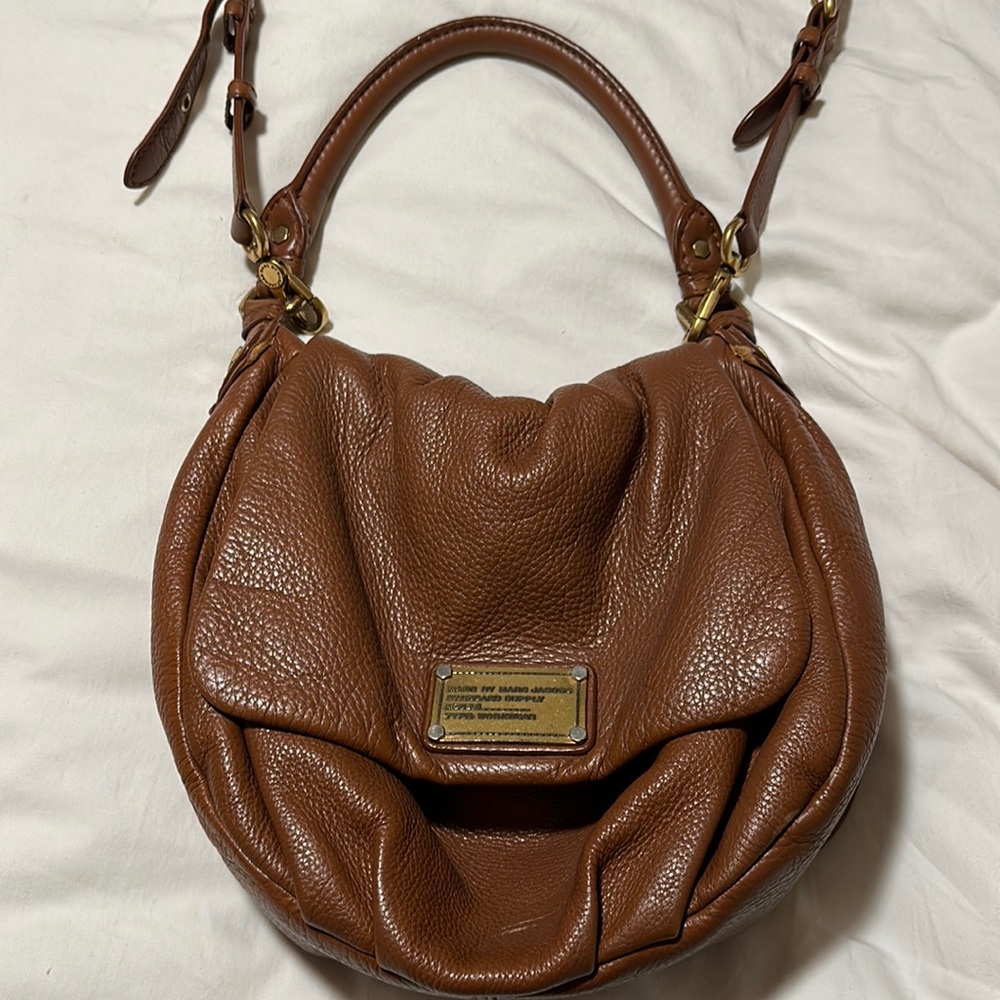 Marc Jacob’s brown purse